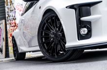 CVR7_Platinum_Black_Toyota_Yaris (3)