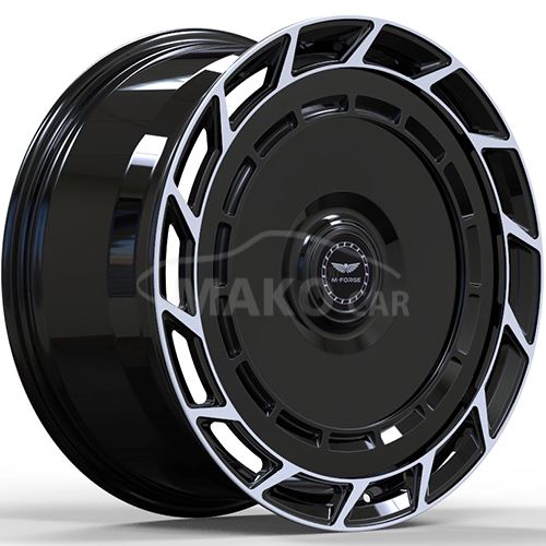 MForge_F01_glossy_black_diamond_lip_side