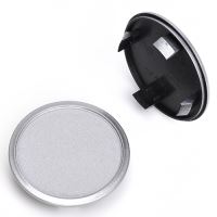 Krytka průměr 56/69mm(vnitřní,vnější) plast stříbrná bez loga Audi (A01_GS), úchyt 2mm